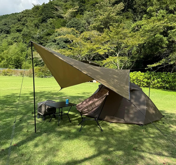 ひとりキャンプ タープ を使用している画像